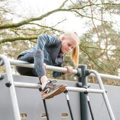 Kompan Outdoor-Fitnessgerät "Hinderniswand Mit Kletternetz" -Fitnessgeräte Geschäft 317 8209 9